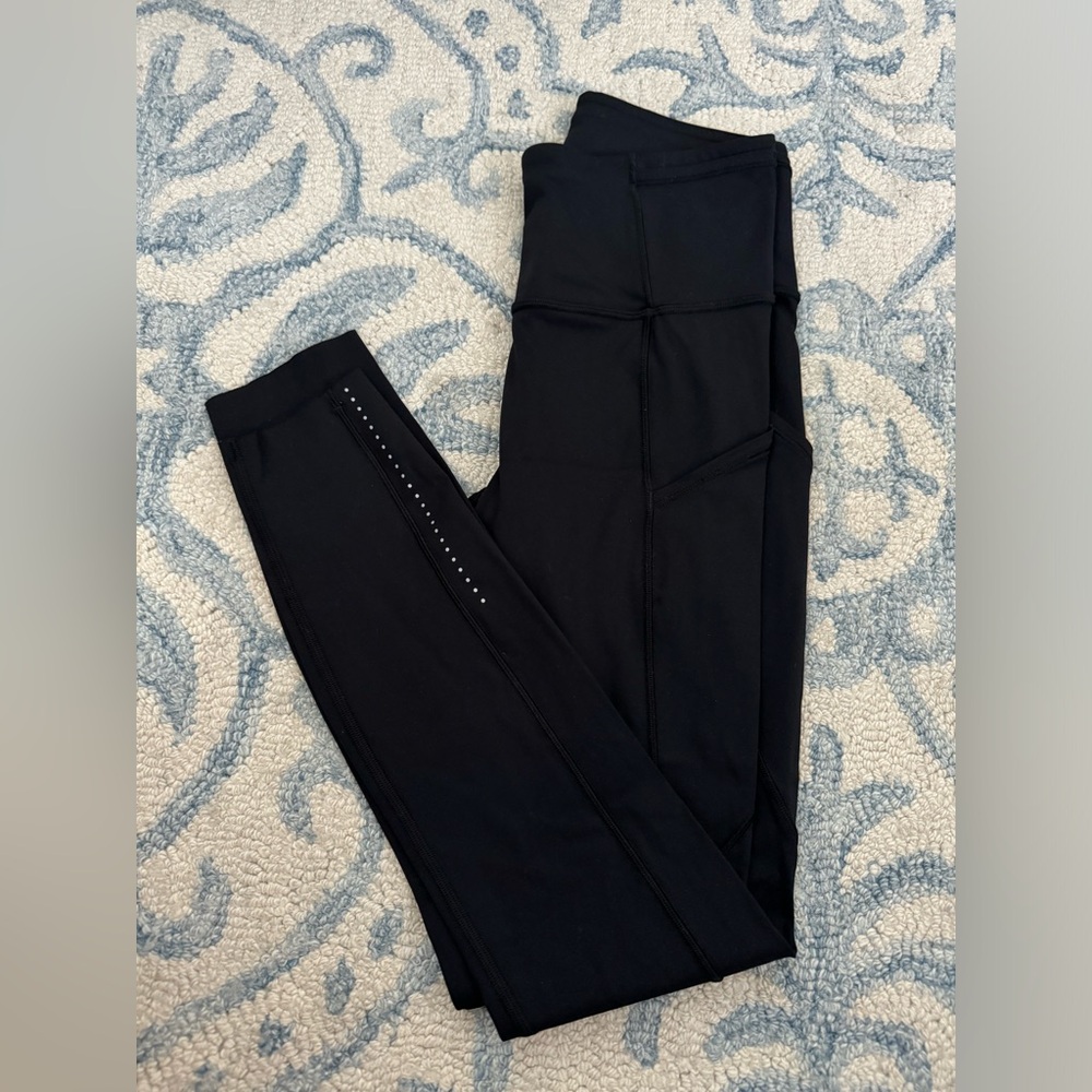 Lululemon leggings size 4